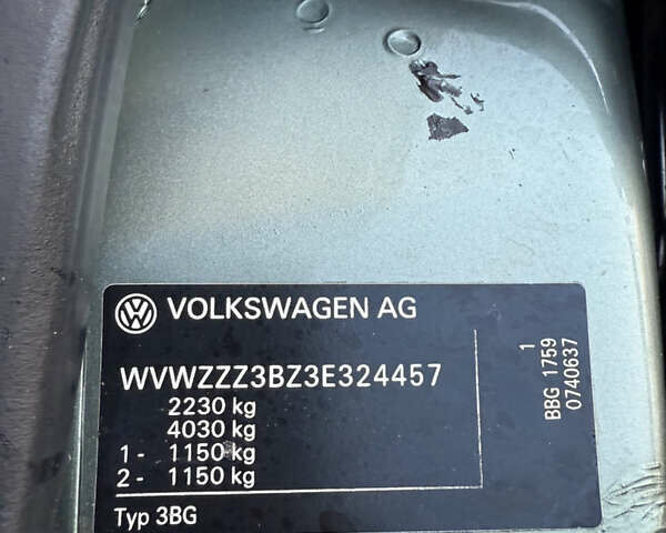 Зелений Фольксваген Пассат, об'ємом двигуна 2.77 л та пробігом 176 тис. км за 3850 $, фото 23 на Automoto.ua