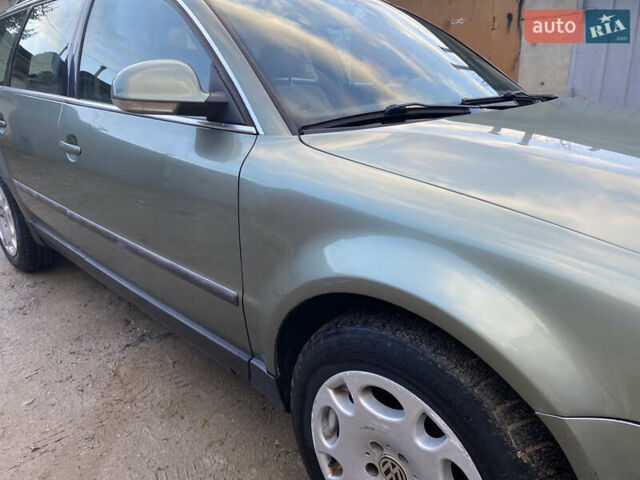 Зелений Фольксваген Пассат, об'ємом двигуна 1.9 л та пробігом 360 тис. км за 4000 $, фото 1 на Automoto.ua