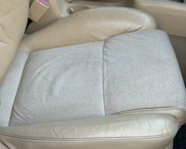 Зелений Фольксваген Пассат, об'ємом двигуна 2.77 л та пробігом 176 тис. км за 3850 $, фото 10 на Automoto.ua