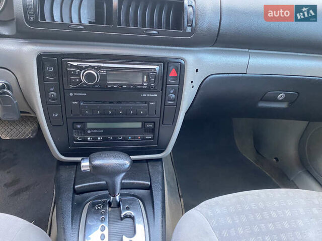 Зелений Фольксваген Пассат, об'ємом двигуна 1.9 л та пробігом 360 тис. км за 4000 $, фото 23 на Automoto.ua