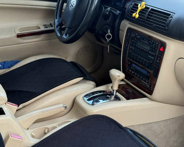 Зелений Фольксваген Пассат, об'ємом двигуна 2.77 л та пробігом 176 тис. км за 3850 $, фото 8 на Automoto.ua