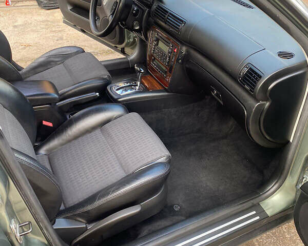 Зеленый Фольксваген Пассат, объемом двигателя 1.78 л и пробегом 191 тыс. км за 5950 $, фото 52 на Automoto.ua