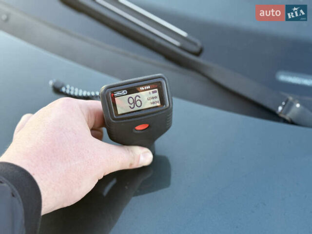 Зеленый Фольксваген Пассат, объемом двигателя 1.9 л и пробегом 267 тыс. км за 4150 $, фото 63 на Automoto.ua