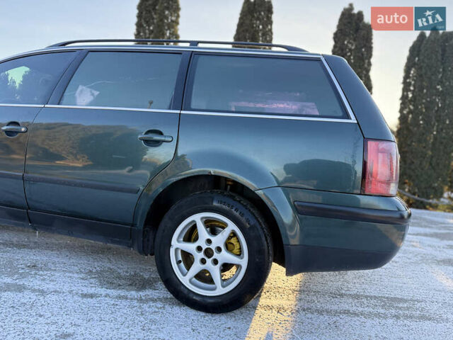 Зеленый Фольксваген Пассат, объемом двигателя 1.9 л и пробегом 267 тыс. км за 4150 $, фото 77 на Automoto.ua