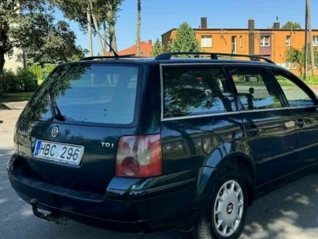 Зеленый Фольксваген Пассат, объемом двигателя 1.9 л и пробегом 273 тыс. км за 1400 $, фото 3 на Automoto.ua