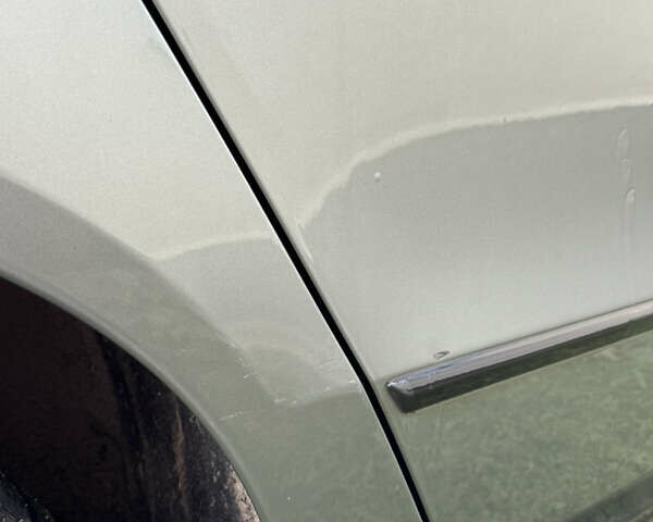 Зеленый Фольксваген Пассат, объемом двигателя 1.6 л и пробегом 194 тыс. км за 6500 $, фото 23 на Automoto.ua