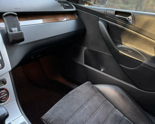 Зеленый Фольксваген Пассат, объемом двигателя 2 л и пробегом 211 тыс. км за 7500 $, фото 29 на Automoto.ua