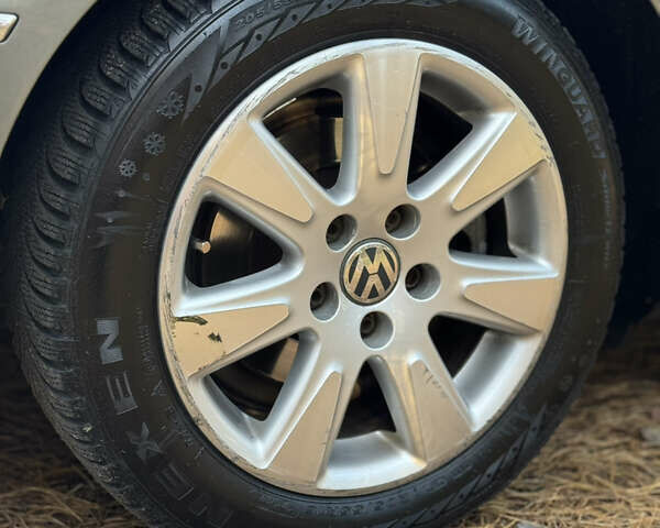 Зеленый Фольксваген Пассат, объемом двигателя 2 л и пробегом 211 тыс. км за 7500 $, фото 58 на Automoto.ua