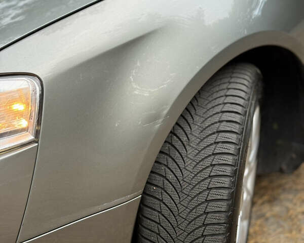 Зеленый Фольксваген Пассат, объемом двигателя 2 л и пробегом 211 тыс. км за 7500 $, фото 63 на Automoto.ua