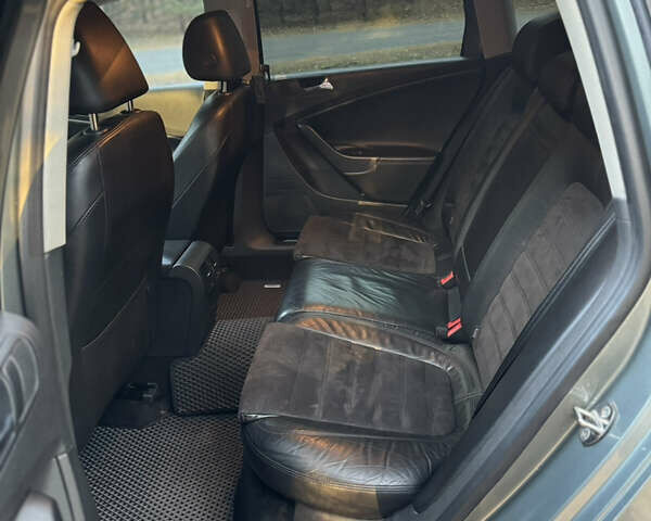 Зеленый Фольксваген Пассат, объемом двигателя 2 л и пробегом 211 тыс. км за 7500 $, фото 32 на Automoto.ua