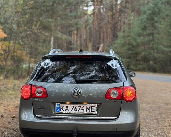 Зеленый Фольксваген Пассат, объемом двигателя 2 л и пробегом 211 тыс. км за 7500 $, фото 18 на Automoto.ua