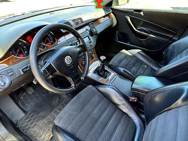 Зелений Фольксваген Пассат, об'ємом двигуна 2 л та пробігом 395 тис. км за 4700 $, фото 5 на Automoto.ua