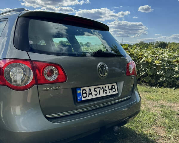 Зеленый Фольксваген Пассат, объемом двигателя 1.6 л и пробегом 194 тыс. км за 6500 $, фото 7 на Automoto.ua