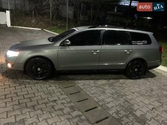 Зеленый Фольксваген Пассат, объемом двигателя 1.9 л и пробегом 320 тыс. км за 9000 $, фото 1 на Automoto.ua