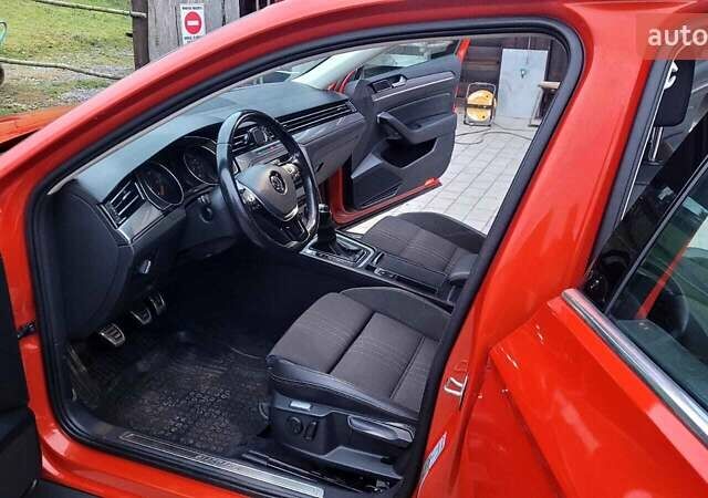 Оранжевый Фольксваген Пассат, объемом двигателя 1.97 л и пробегом 249 тыс. км за 17500 $, фото 10 на Automoto.ua