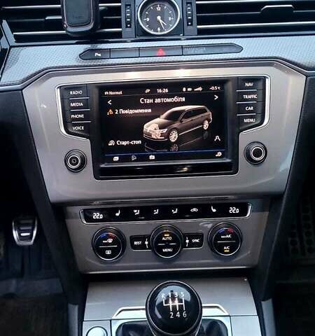 Оранжевый Фольксваген Пассат, объемом двигателя 1.97 л и пробегом 249 тыс. км за 17500 $, фото 22 на Automoto.ua