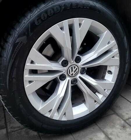 Оранжевый Фольксваген Пассат, объемом двигателя 1.97 л и пробегом 249 тыс. км за 17500 $, фото 31 на Automoto.ua