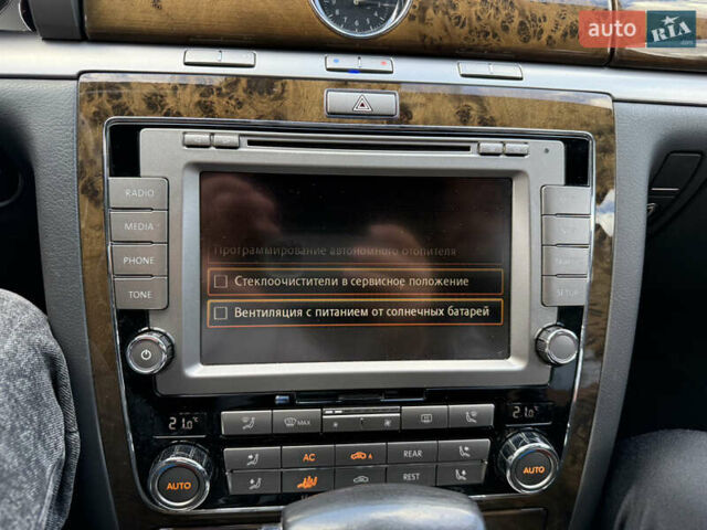 Фольксваген Фаетон 2013 в Львове на Automoto.ua Белый Фольксваген Фаетон, объемом двигателя 2.97 л и пробегом 245 тыс. км за 15950 $, фото 22 на Automoto.ua