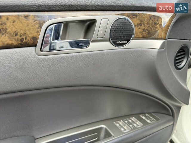 Фольксваген Фаетон 2013 в Львове на Automoto.ua Белый Фольксваген Фаетон, объемом двигателя 2.97 л и пробегом 245 тыс. км за 15950 $, фото 14 на Automoto.ua