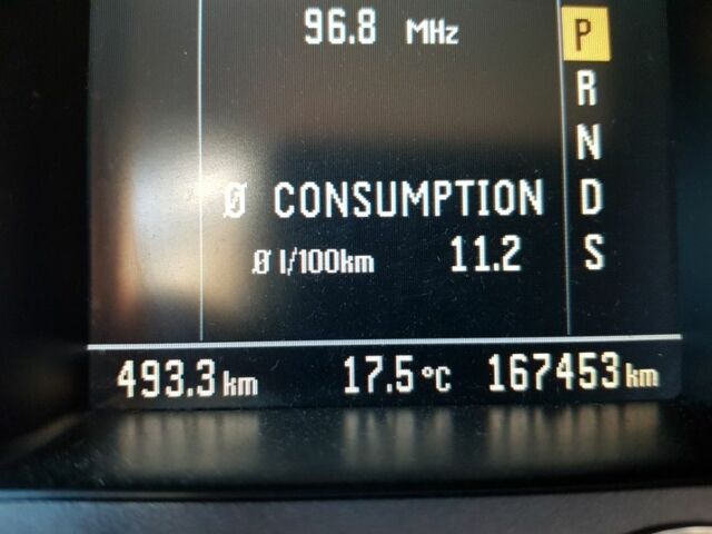 Черный Фольксваген Фаетон, объемом двигателя 3.2 л и пробегом 187 тыс. км за 10000 $, фото 6 на Automoto.ua