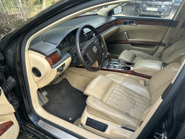 Чорний Фольксваген Фаєтон, об'ємом двигуна 4.2 л та пробігом 239 тис. км за 5900 $, фото 6 на Automoto.ua