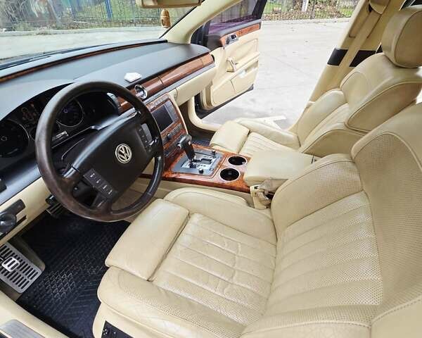 Чорний Фольксваген Фаєтон, об'ємом двигуна 3.2 л та пробігом 220 тис. км за 5200 $, фото 17 на Automoto.ua