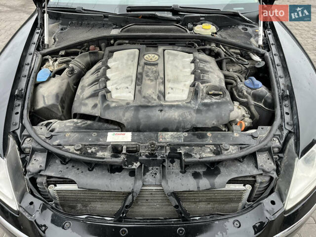 Черный Фольксваген Фаетон, объемом двигателя 3 л и пробегом 260 тыс. км за 7700 $, фото 7 на Automoto.ua