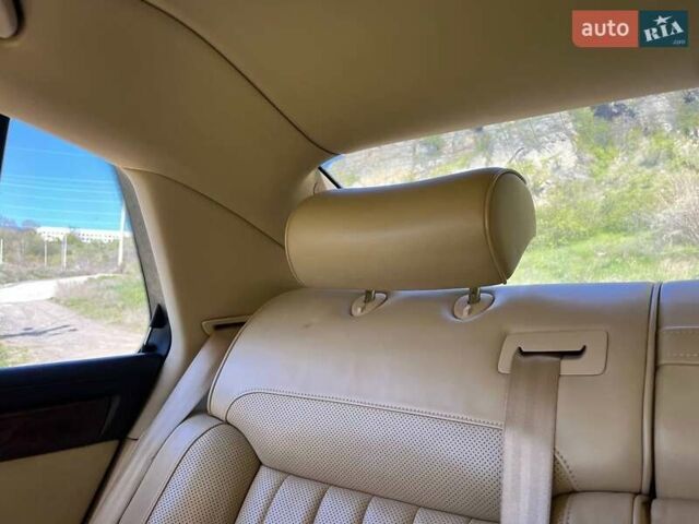 Чорний Фольксваген Фаєтон, об'ємом двигуна 4.2 л та пробігом 202 тис. км за 7250 $, фото 24 на Automoto.ua