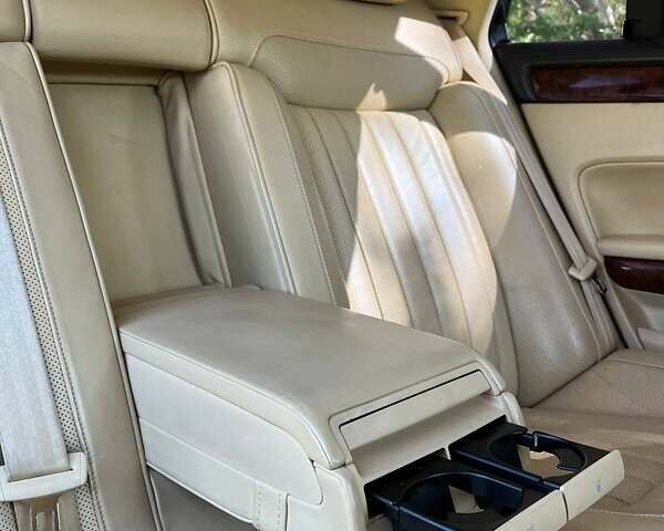 Чорний Фольксваген Фаєтон, об'ємом двигуна 4.2 л та пробігом 202 тис. км за 7250 $, фото 14 на Automoto.ua