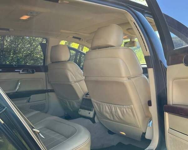 Чорний Фольксваген Фаєтон, об'ємом двигуна 4.2 л та пробігом 202 тис. км за 7250 $, фото 52 на Automoto.ua