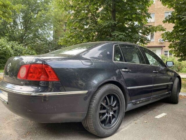 Черный Фольксваген Фаетон, объемом двигателя 3 л и пробегом 230 тыс. км за 5400 $, фото 2 на Automoto.ua