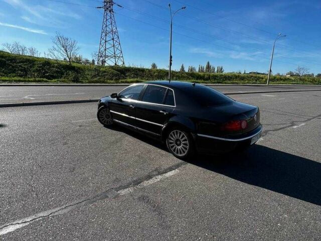 Чорний Фольксваген Фаєтон, об'ємом двигуна 3 л та пробігом 350 тис. км за 7545 $, фото 4 на Automoto.ua