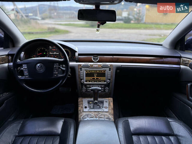 Черный Фольксваген Фаетон, объемом двигателя 2.97 л и пробегом 285 тыс. км за 9500 $, фото 23 на Automoto.ua