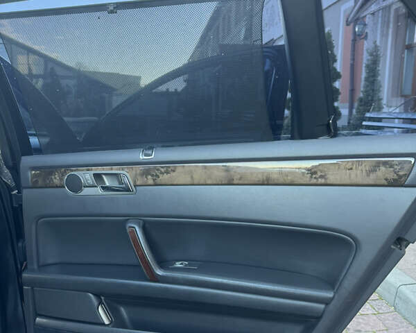 Черный Фольксваген Фаетон, объемом двигателя 2.97 л и пробегом 335 тыс. км за 7650 $, фото 18 на Automoto.ua