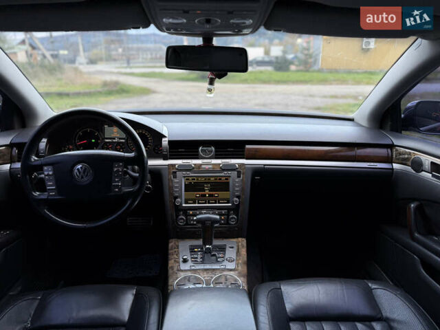 Черный Фольксваген Фаетон, объемом двигателя 2.97 л и пробегом 285 тыс. км за 9500 $, фото 25 на Automoto.ua