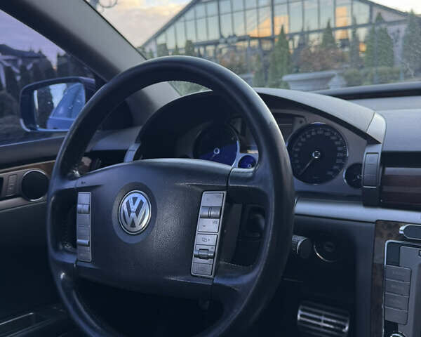 Черный Фольксваген Фаетон, объемом двигателя 2.97 л и пробегом 335 тыс. км за 7650 $, фото 25 на Automoto.ua