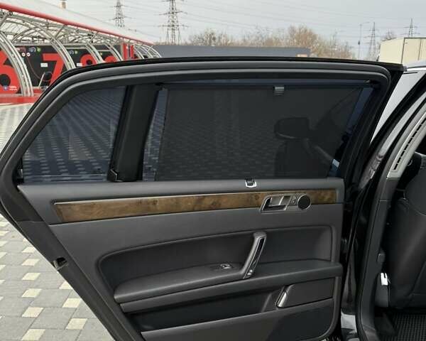 Чорний Фольксваген Фаєтон, об'ємом двигуна 2.97 л та пробігом 226 тис. км за 13000 $, фото 45 на Automoto.ua