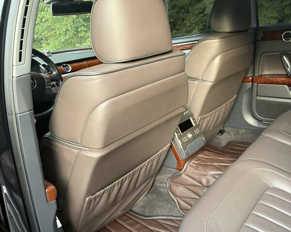 Чорний Фольксваген Фаєтон, об'ємом двигуна 2.97 л та пробігом 262 тис. км за 15950 $, фото 15 на Automoto.ua