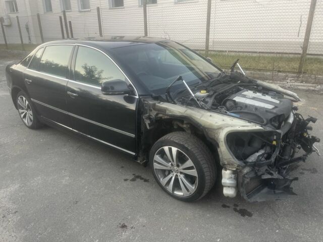 Черный Фольксваген Фаетон, объемом двигателя 3 л и пробегом 235 тыс. км за 5500 $, фото 11 на Automoto.ua