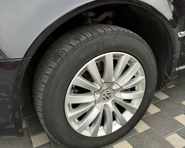 Чорний Фольксваген Фаєтон, об'ємом двигуна 2.97 л та пробігом 226 тис. км за 13000 $, фото 4 на Automoto.ua