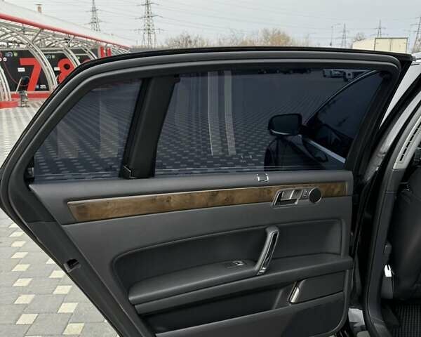 Чорний Фольксваген Фаєтон, об'ємом двигуна 2.97 л та пробігом 226 тис. км за 13000 $, фото 43 на Automoto.ua