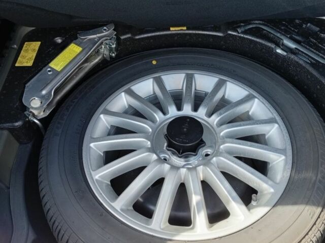 Черный Фольксваген Фаетон, объемом двигателя 3 л и пробегом 245 тыс. км за 7250 $, фото 15 на Automoto.ua