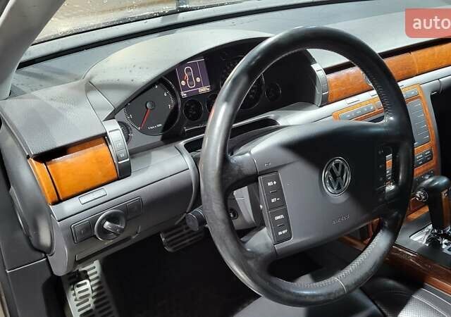 Коричневый Фольксваген Фаетон, объемом двигателя 4.2 л и пробегом 234 тыс. км за 8500 $, фото 19 на Automoto.ua