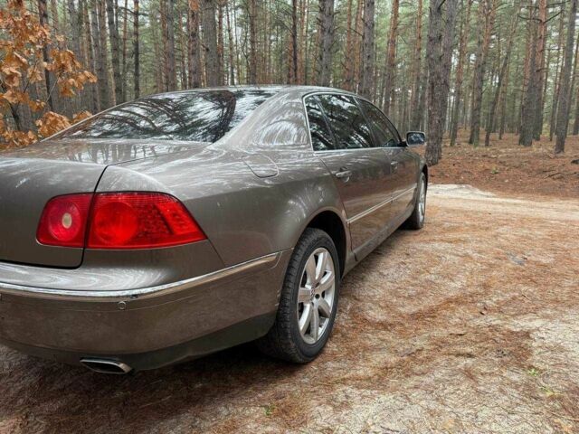 Коричневый Фольксваген Фаетон, объемом двигателя 0 л и пробегом 240 тыс. км за 7500 $, фото 4 на Automoto.ua