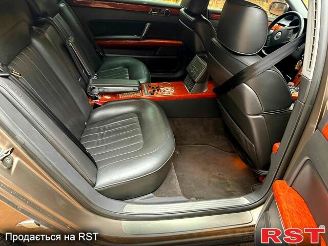 Фольксваген Фаетон, объемом двигателя 4.2 л и пробегом 240 тыс. км за 8500 $, фото 8 на Automoto.ua