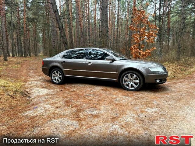 Фольксваген Фаетон, объемом двигателя 4.2 л и пробегом 240 тыс. км за 8500 $, фото 1 на Automoto.ua