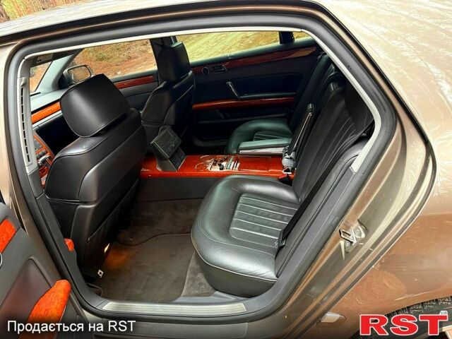 Фольксваген Фаетон, объемом двигателя 4.2 л и пробегом 240 тыс. км за 8500 $, фото 9 на Automoto.ua