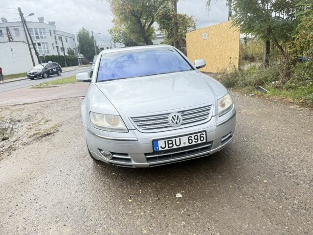 Серый Фольксваген Фаетон, объемом двигателя 3 л и пробегом 400 тыс. км за 3500 $, фото 2 на Automoto.ua