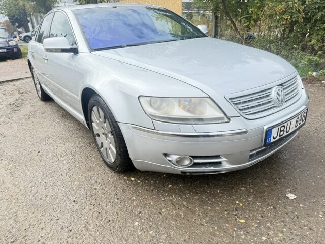 Серый Фольксваген Фаетон, объемом двигателя 3 л и пробегом 400 тыс. км за 3500 $, фото 18 на Automoto.ua