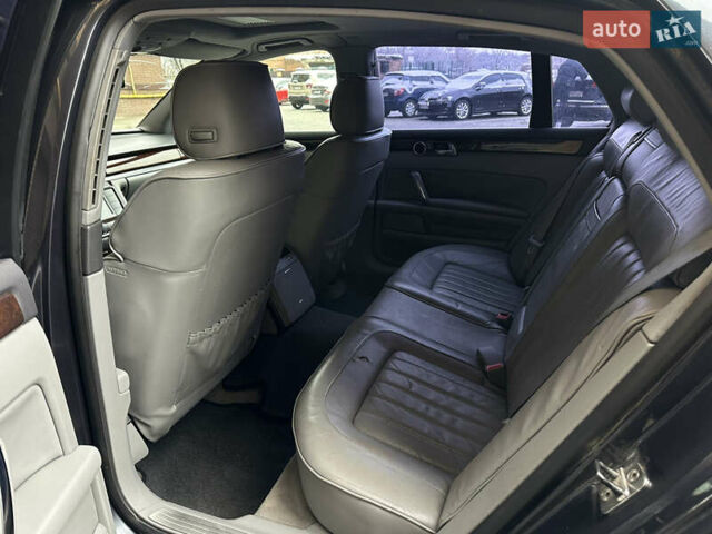 Серый Фольксваген Фаетон, объемом двигателя 2.97 л и пробегом 320 тыс. км за 5000 $, фото 22 на Automoto.ua